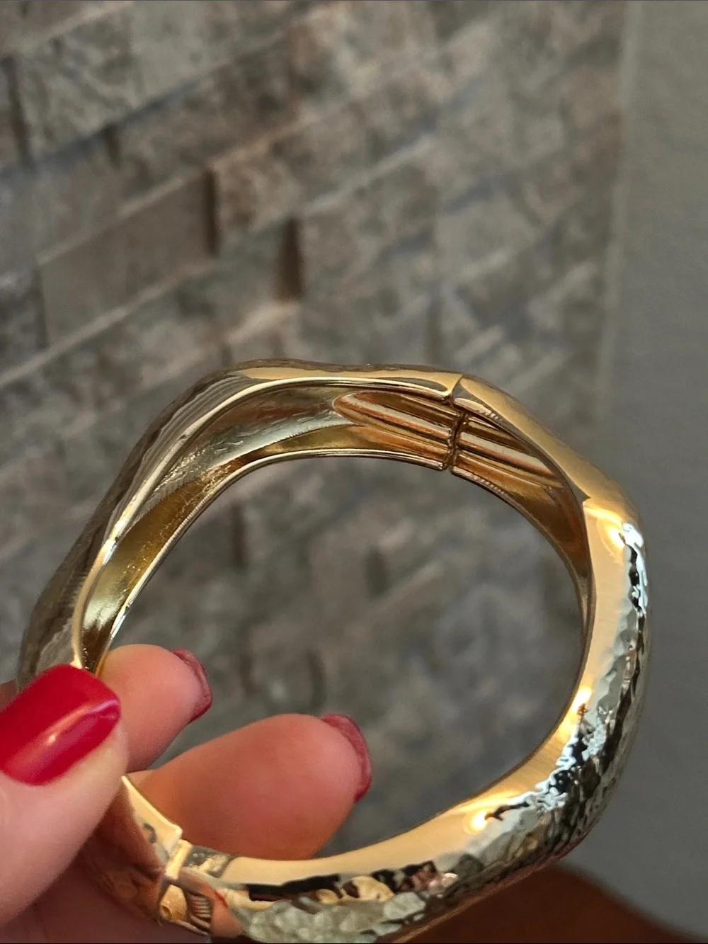 Fashion Jewelry Gold Textured Wave Bangle Bracelet
